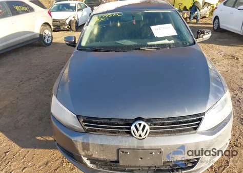 2013 Volkswagen Jetta 2.5L Se from USA, damaged, VIN 3VWDP7AJ9DM250575
